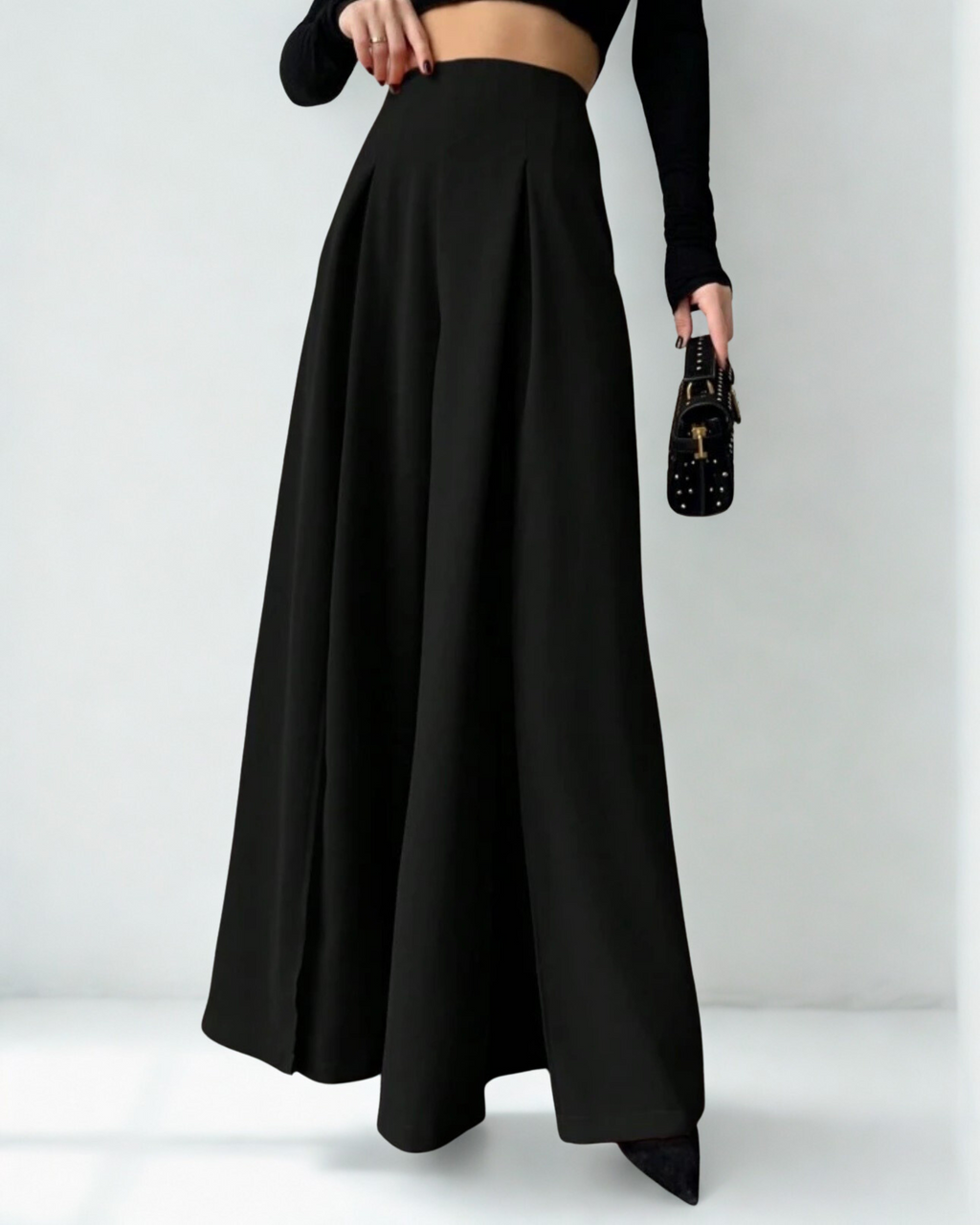 Calça Preta Feminina de Perna Larga com Fenda – Cintura Alta, Ajuste Solto e Elegância Versátil
