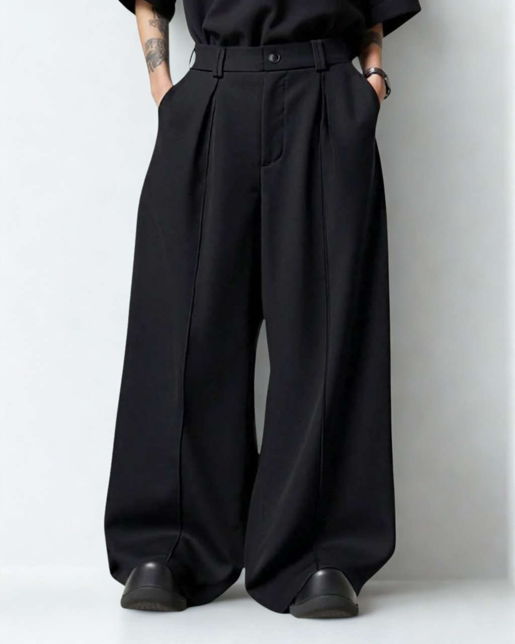 Calça Masculina Preta Wide Leg – Tecido Liso com Cintura Natural e Caimento Relaxado