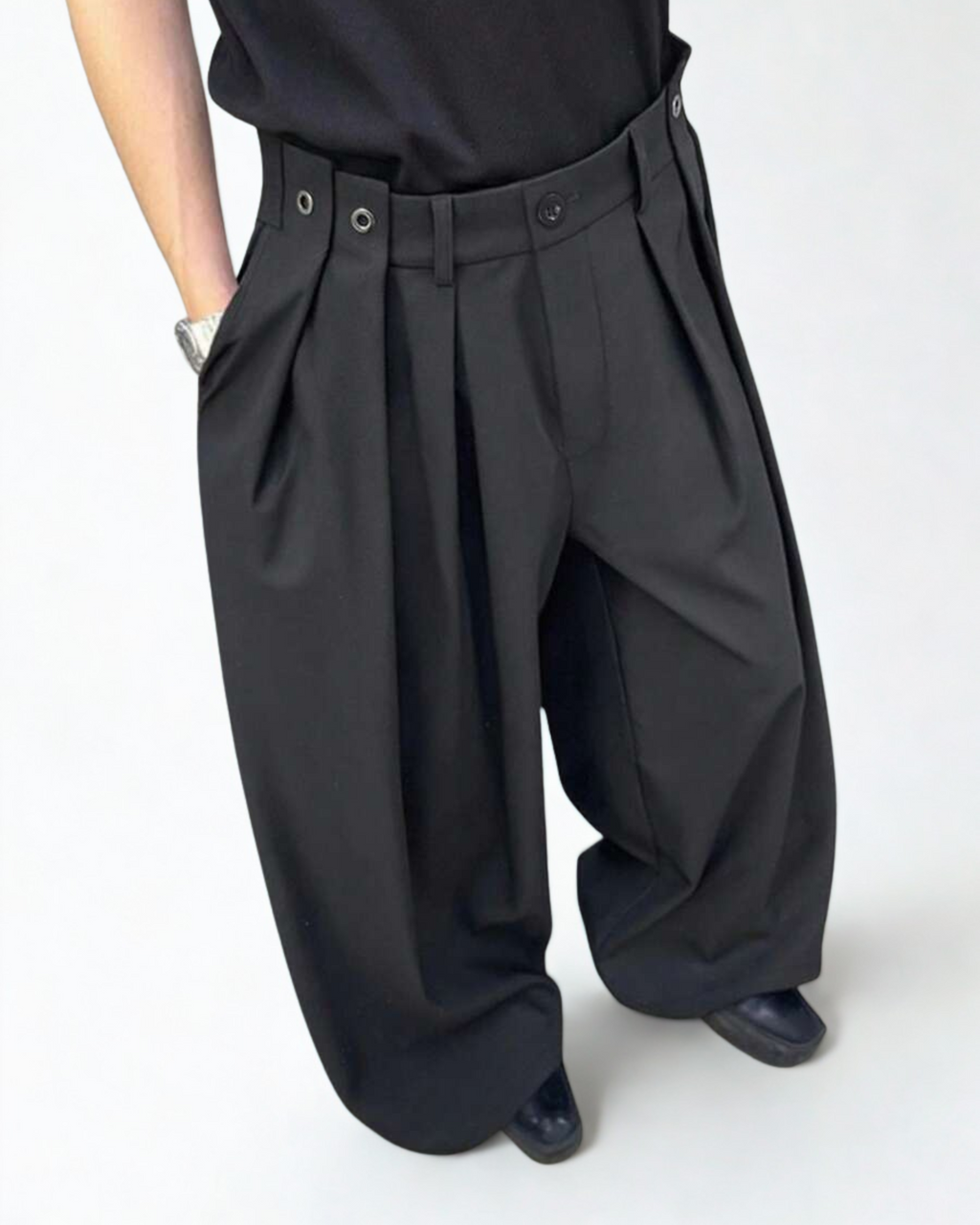 Calça Masculina Preta Plissada – Cintura Alta, Perna Larga e Caimento Oversized