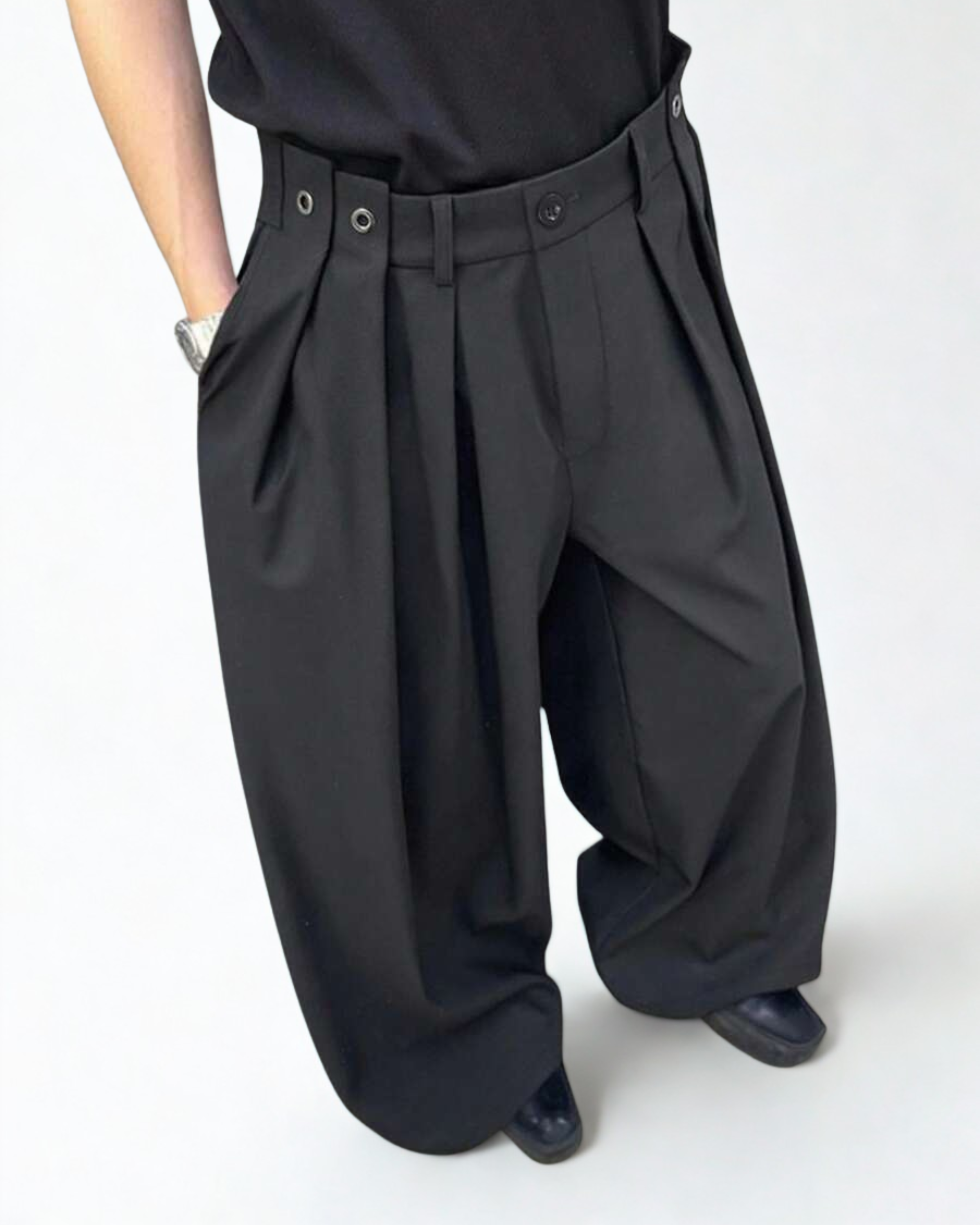 Calça Masculina Preta Plissada – Cintura Alta, Perna Larga e Caimento Oversized
